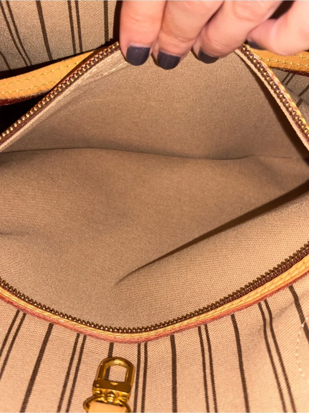 Louis Vuitton Monogram Canvas Tote with Vachetta Trim (Brown & Tan)